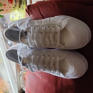 Adidas Nizza Platform womens sneakers